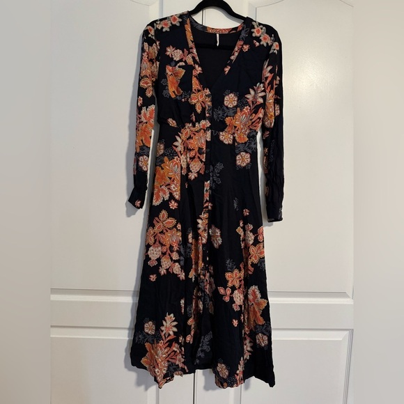 Free People Dresses & Skirts - Free People Women’s Miranda Floral Midi Dress